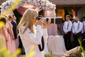 find_photographer_event_insurance_wedding_party